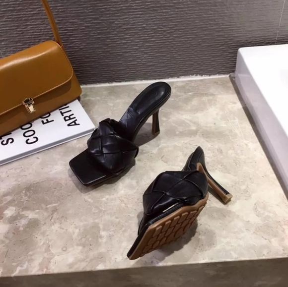 Summer sandal - Picture 6 of 7